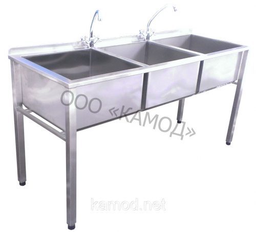 Усиленная мойка на три секции из нержавейки